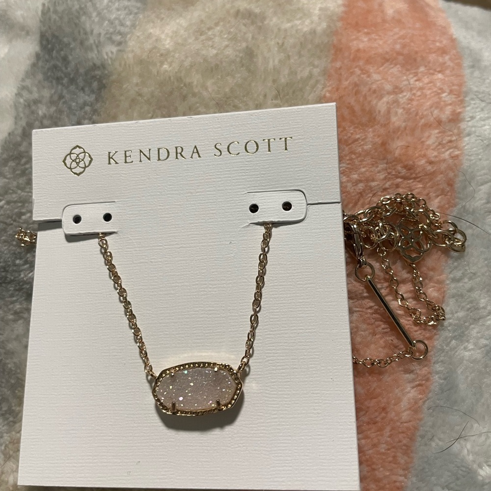 Kendra Scott Rose Gold ELISA Pendant Necklace - Picture 3 of 6